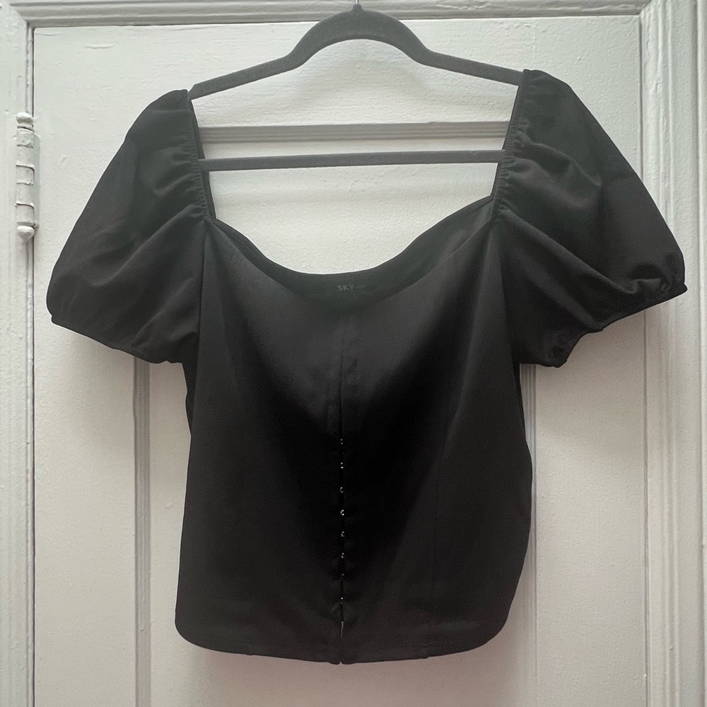 Unlined puff sleeve clasp hook corset top